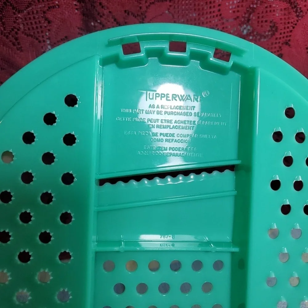 Tupperware 786-6 Vintage Grater Slicer Bowl Set Seafoam Green Kitchen‎ Retro USA